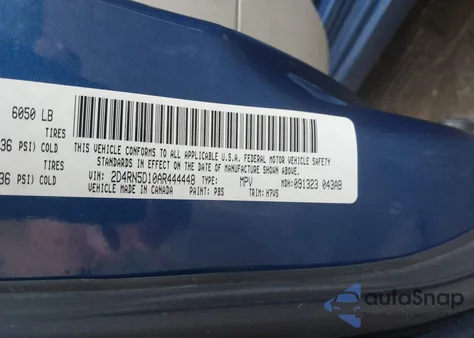 2010 Dodge Grand Caravan Sxt z USA, uszkodzony, nr VIN 2D4RN5D10AR444448